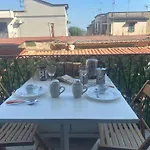 Апартаменты La Residenza Di Giovanni 10 Min To Airport And Center Easy Parking Mega Wifi *
