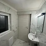 Апартаменты La Residenza Di Giovanni 10 Min To Airport And Center Easy Parking Mega Wifi Неаполь