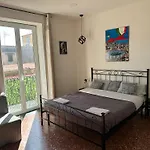 La Residenza Di Giovanni 10 Min To Airport And Center Easy Parking Mega Wifi * Неаполь