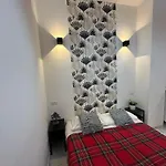 Апартаменты La Residenza Di Giovanni 10 Min To Airport And Center Easy Parking Mega Wifi