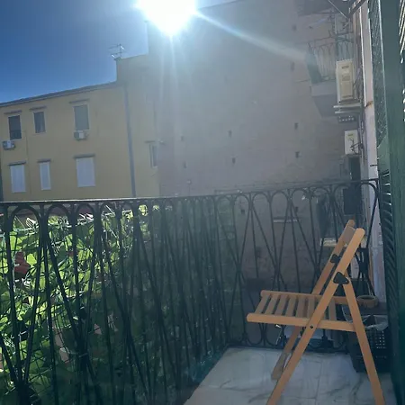 아파트 La Residenza Di Giovanni 10 Min To Airport And Center Easy Parking Mega Wifi