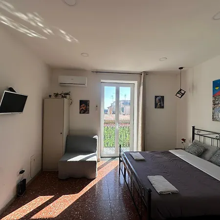La Residenza Di Giovanni 10 Min To Airport And Center Easy Parking Mega Wifi Апартаменты