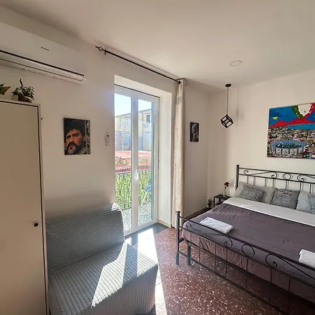 La Residenza Di Giovanni 10 Min To Airport And Center Easy Parking Mega Wifi 나폴리