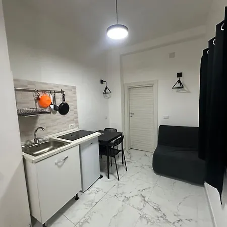 La Residenza Di Giovanni 10 Min To Airport And Center Easy Parking Mega Wifi 아파트