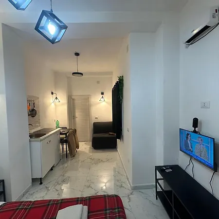 La Residenza Di Giovanni 10 Min To Airport And Center Easy Parking Mega Wifi