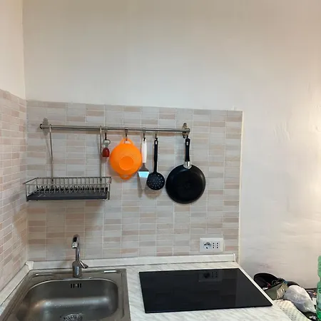 아파트 La Residenza Di Giovanni 10 Min To Airport And Center Easy Parking Mega Wifi